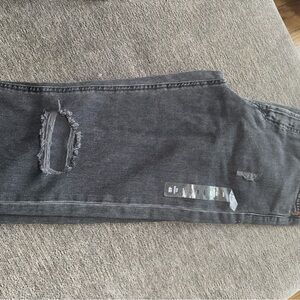 Aeropostale Women’s Distressed Gray Jeans